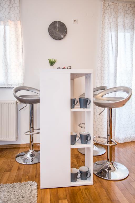 Apartment Roko 오시예크 외부 사진