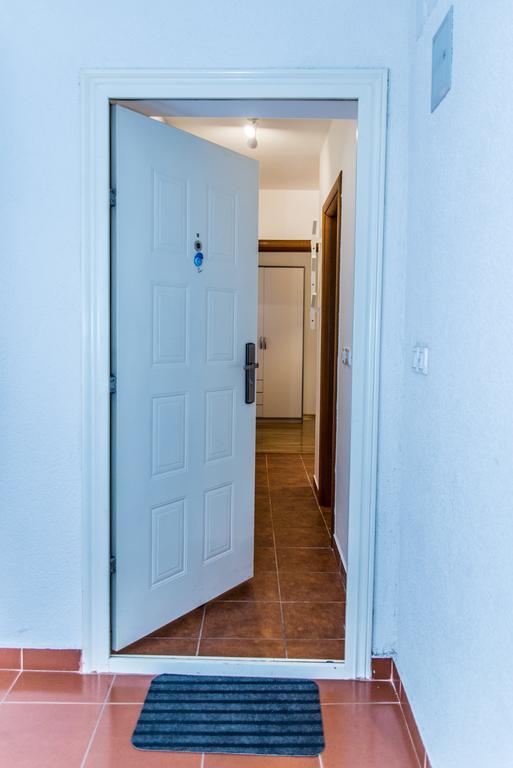 Apartment Roko 오시예크 외부 사진